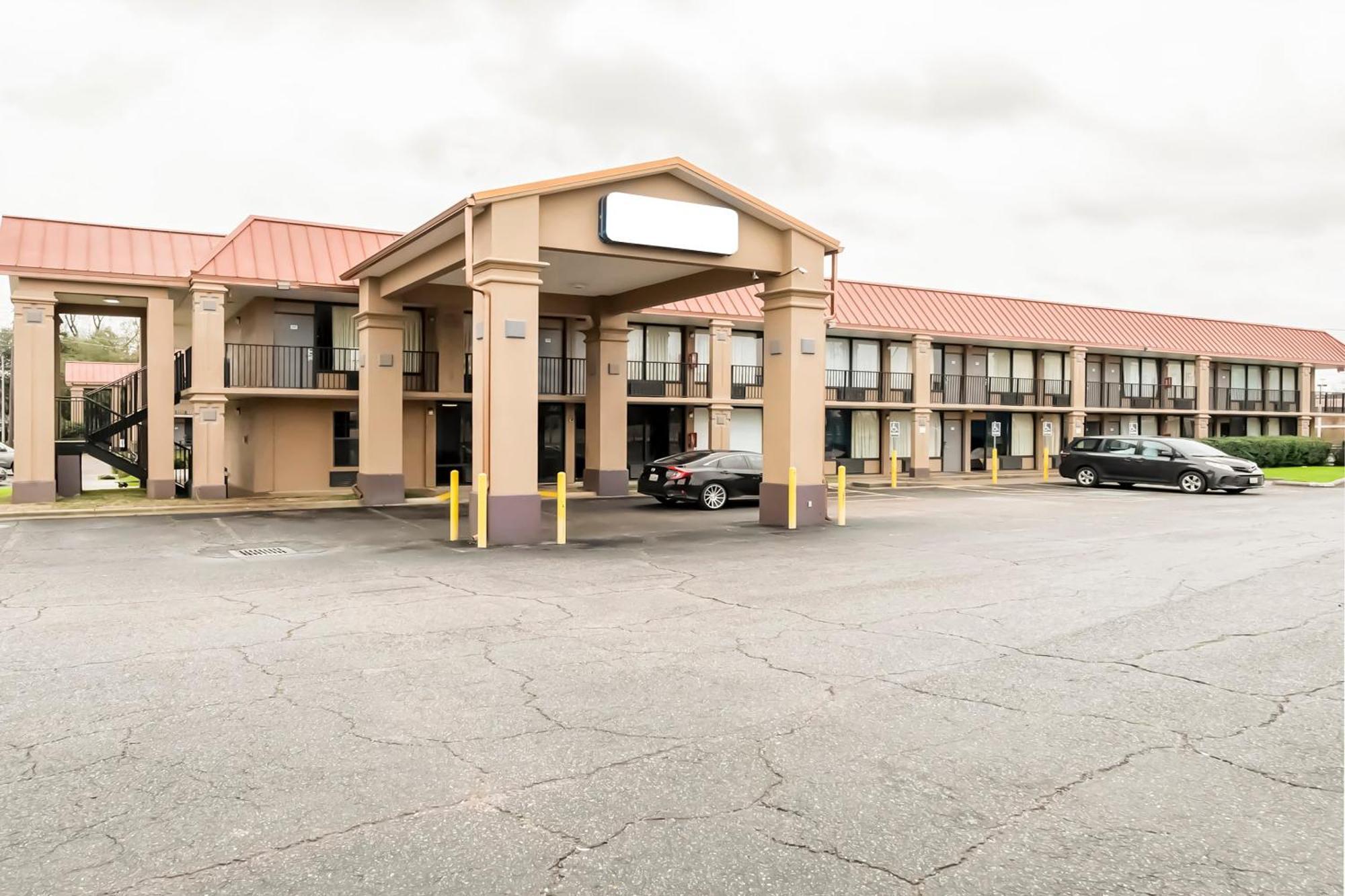 Oyo Hotel Bossier City La - Red River Exterior photo