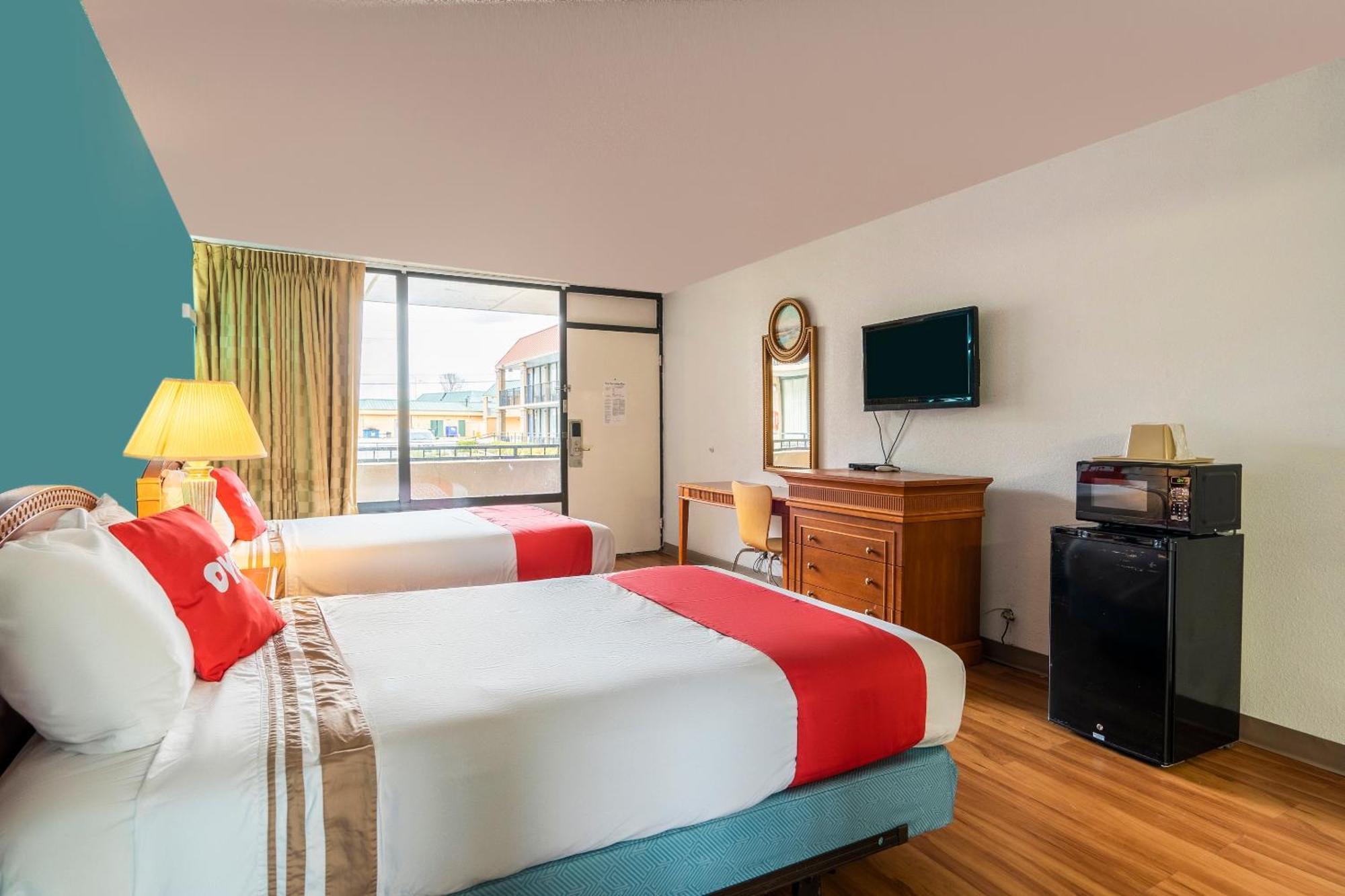 Oyo Hotel Bossier City La - Red River Exterior photo